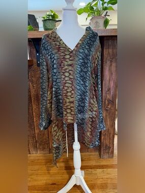 Vintage sheer Peck & Peck top